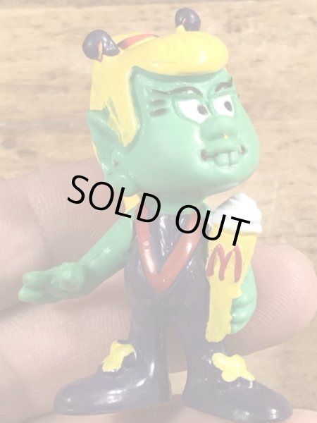 80年代頃のアイスクリームを持ったアストロスニックのビンテージのPVCフィギュア