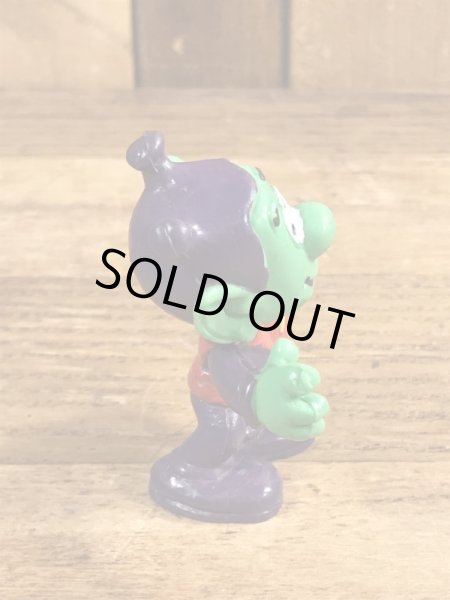 80年代頃のドリンクを持ったアストロスニックのビンテージのPVCフィギュア