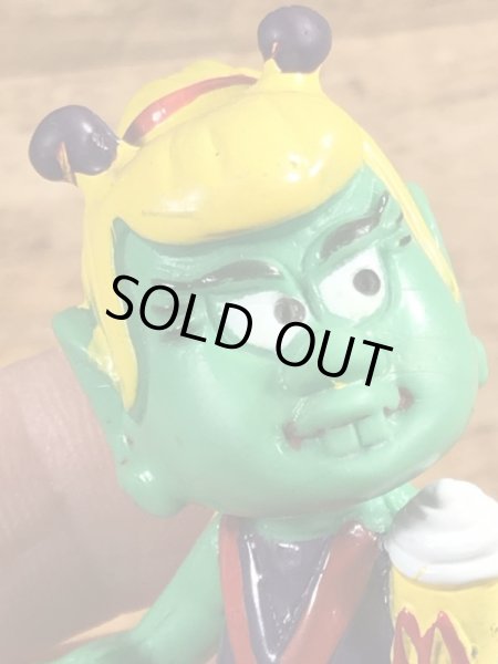 80年代頃のアイスクリームを持ったアストロスニックのビンテージのPVCフィギュア