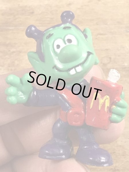 80年代頃のドリンクを持ったアストロスニックのビンテージのPVCフィギュア