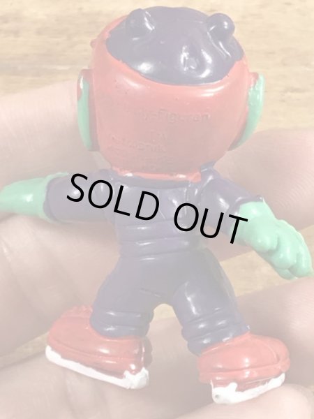 80年代頃のアイススケートをしているアストロスニックのビンテージのPVCフィギュア