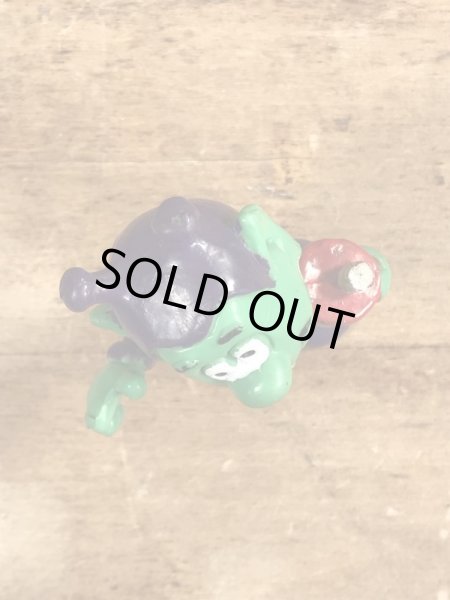 80年代頃のドリンクを持ったアストロスニックのビンテージのPVCフィギュア