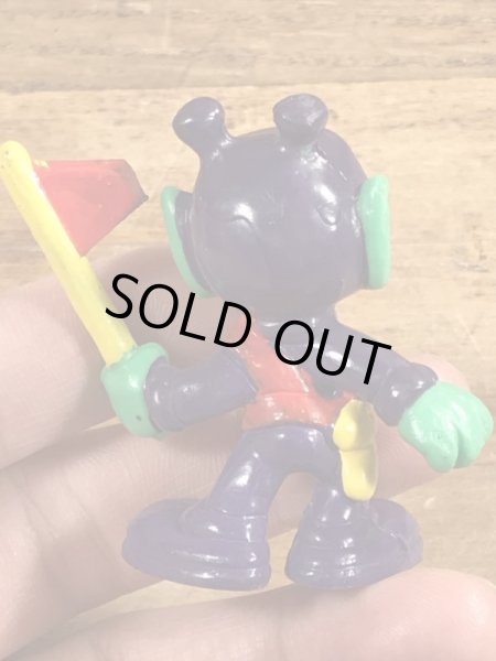 80年代頃のフラッグを持ったアストロスニックのビンテージのPVCフィギュア