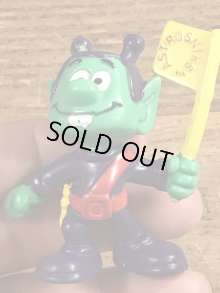 80年代頃のフラッグを持ったアストロスニックのビンテージのPVCフィギュア