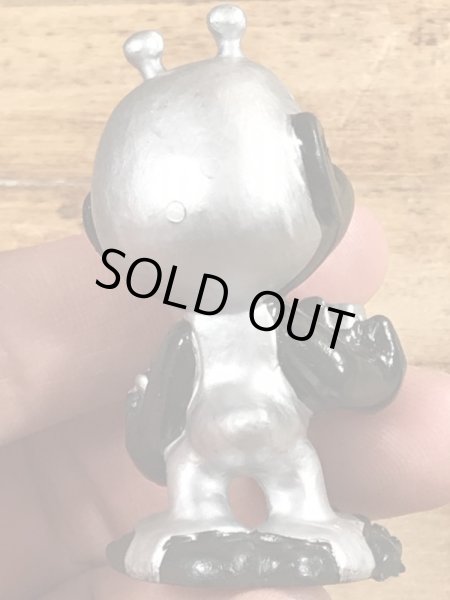 80年代頃のアコーディオンを弾いているアストロスニックのビンテージのPVCフィギュア