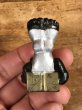 80’sの寝ながら本を読んでいるアストロスニックのヴィンテージのPVC製フィギュア