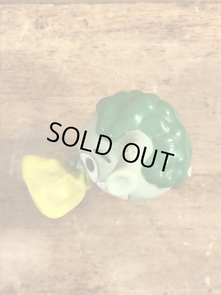 80年代頃のホーンを吹いたスノークスのヴィンテージのPVC製フィギュア