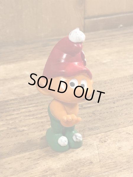 70年代頃のスマーフに似たグノームファミリーのビンテージのPVCフィギュア