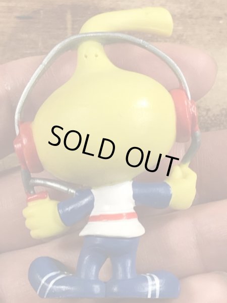 80年代頃のヘッドホンをしているスノークスのビンテージのPVCフィギュア