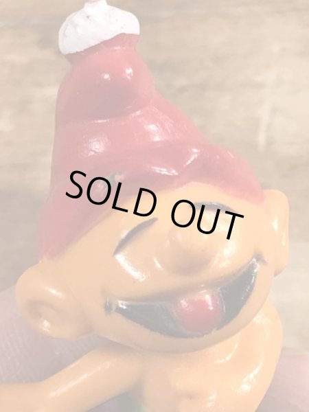 70年代頃のスマーフに似たグノームファミリーのビンテージのPVCフィギュア