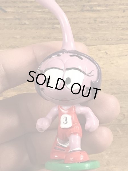 80年代頃のジョギングをしているスノークスのビンテージのPVCフィギュア