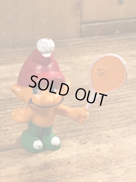 70年代頃のテニスをしているグノームファミリーのビンテージのPVCフィギュア