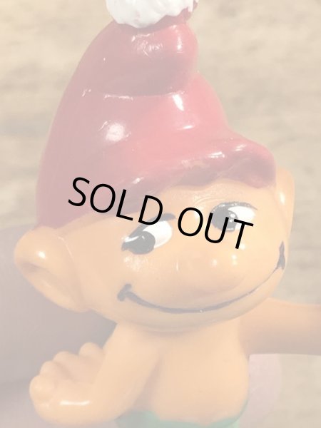 70年代頃のテニスをしているグノームファミリーのビンテージのPVCフィギュア