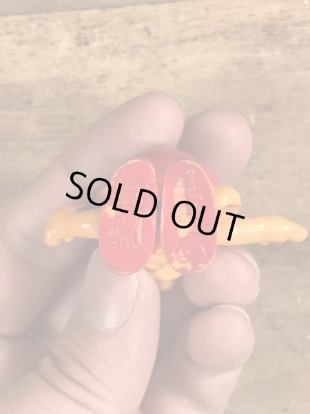 70’sのキャンディを持ったグノームファミリーのヴィンテージのPVC製フィギュア