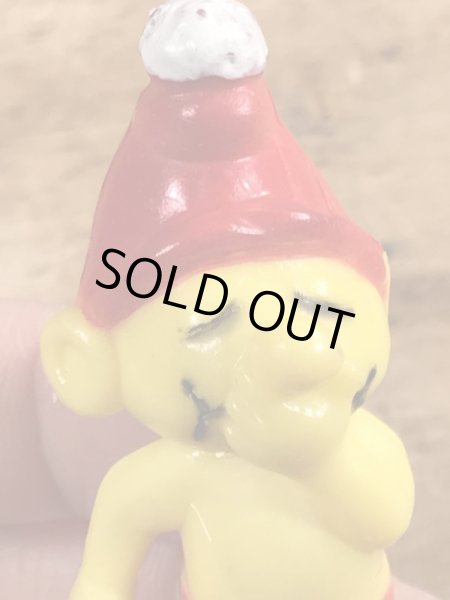 70年代頃のスマーフによく似たグノームファミリーのビンテージのPVCフィギュア