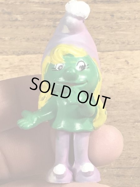 70年代頃のスマーフによく似たグノームファミリーのビンテージのPVCフィギュア