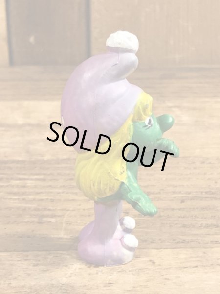 70年代頃のスマーフによく似たグノームファミリーのビンテージのPVCフィギュア