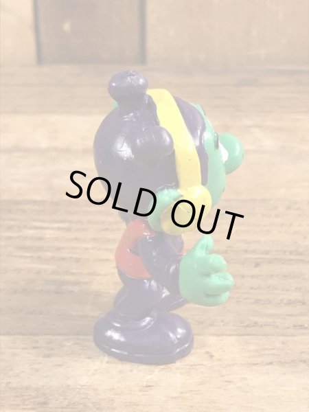 80年代頃のヘッドホンをしているアストロスニックのビンテージのPVCフィギュア