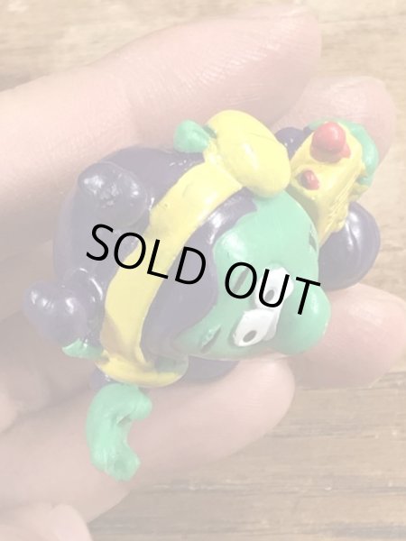 80年代頃のヘッドホンをしているアストロスニックのビンテージのPVCフィギュア