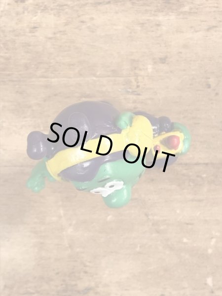 80年代頃のヘッドホンをしているアストロスニックのビンテージのPVCフィギュア