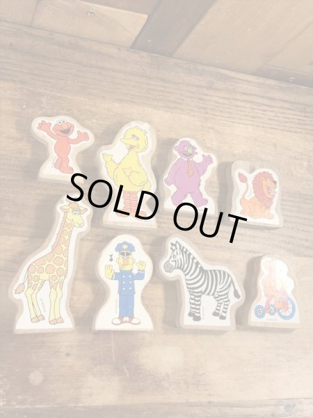 90年代頃のセサミストリートのビンテージのウッドブロック