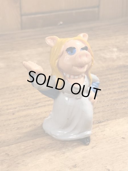 70年代頃のマペットショウのミスピギーのビンテージのPVCフィギュア