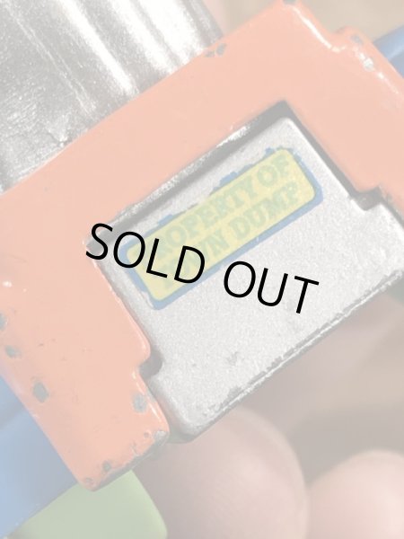 80年代頃のセサミストリートのオスカーのビンテージのミニカー