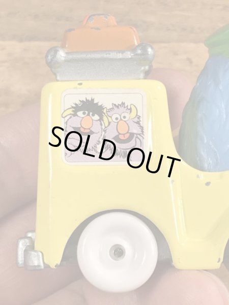 80年代頃のセサミストリートのクッキーモンスターのビンテージのミニカー