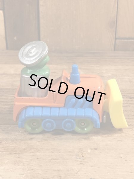 80年代頃のセサミストリートのオスカーのビンテージのミニカー