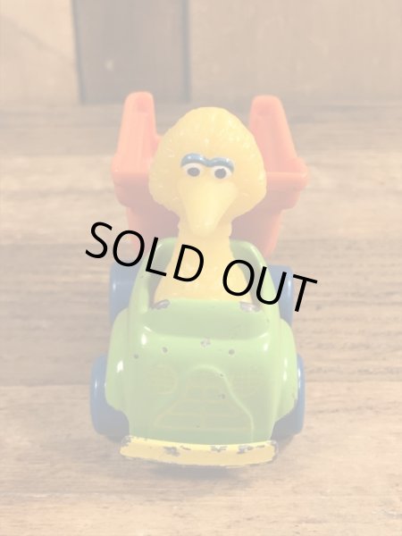 80’sのセサミストリートのビッグバードのヴィンテージのダイキャストミニカー