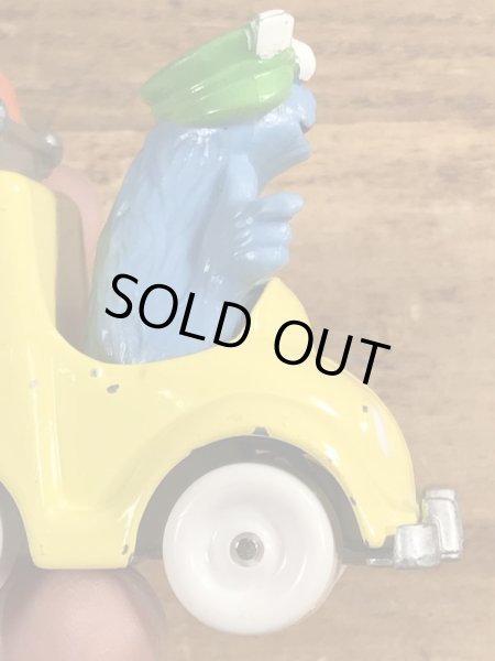 80’sのセサミストリートのクッキーモンスターのヴィンテージのダイキャストミニカー