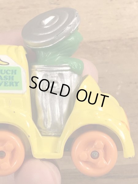 80’sのセサミストリートのオスカーのヴィンテージのダイキャストミニカー