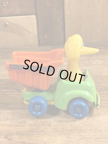 80年代頃のセサミストリートのビッグバードのビンテージのミニカー