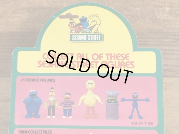 80’sのセサミストリートのビッグバードのヴィンテージのブリスター入りフィギュア