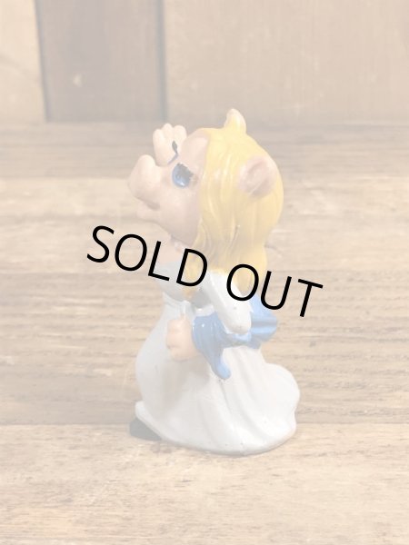 70年代頃のマペットショウのミスピギーのビンテージのPVCフィギュア