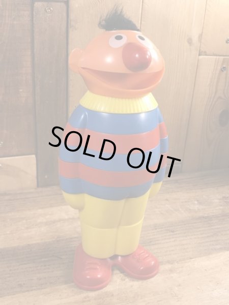 70年代頃のセサミストリートのアーニーのビンテージのスタッキングトイ