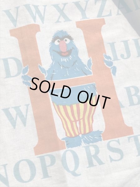 80’sのアルファベットとセサミストリートのヴィンテージのカーテン