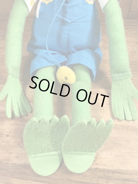 90’sのハットを被ったカーミットのヴィンテージのプラッシュドール