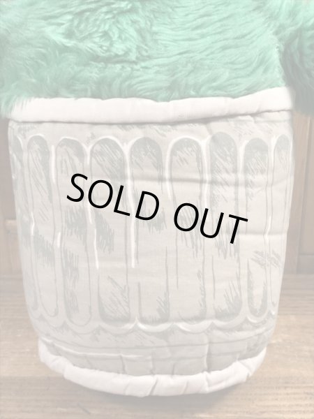 80年代頃のセサミストリートのオスカーのビンテージのぬいぐるみ