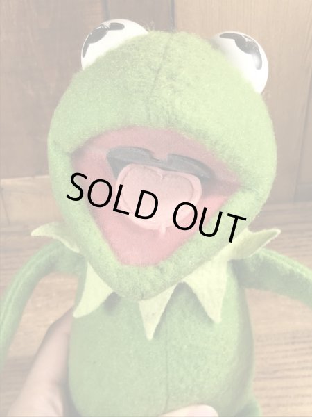 70年代頃のマペットショウのカーミットのビンテージのぬいぐるみ