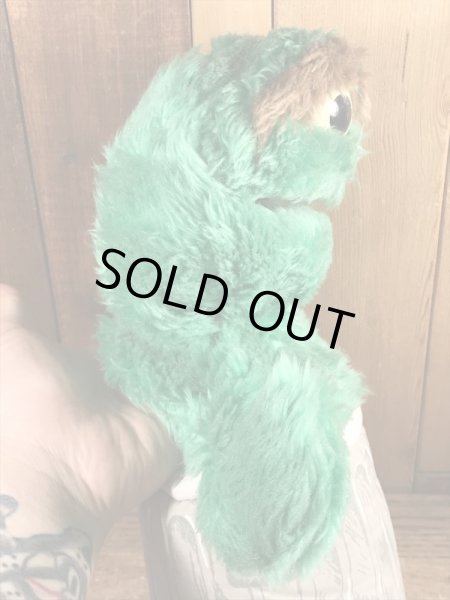 80年代頃のセサミストリートのオスカーのビンテージのぬいぐるみ