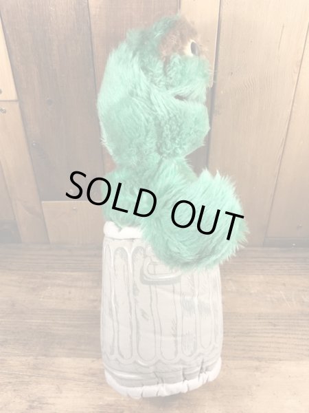 80年代頃のセサミストリートのオスカーのビンテージのぬいぐるみ