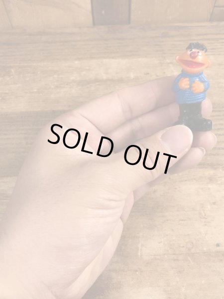 80’sのセサミストリートのアーニーのヴィンテージのPVC製フィギュア