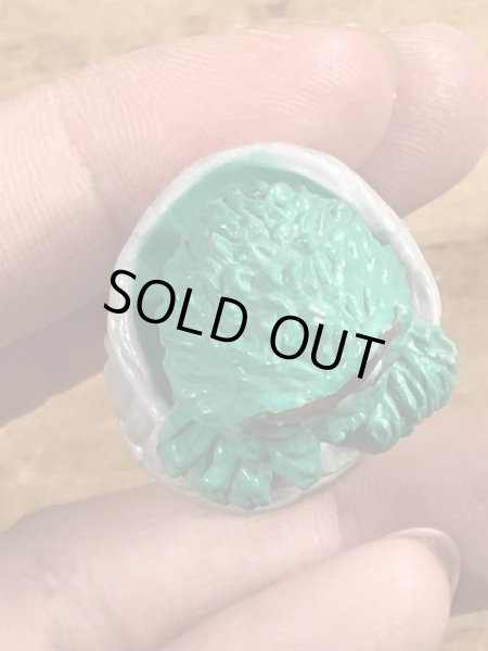 80年代頃のセサミストリートのオスカーのビンテージのPVCフィギュア