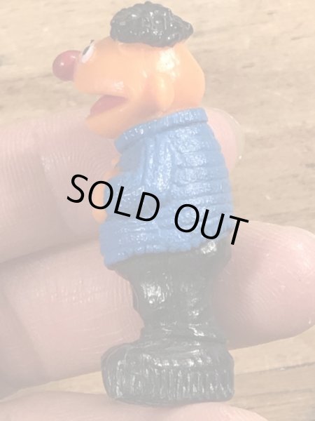 80’sのセサミストリートのアーニーのヴィンテージのPVC製フィギュア