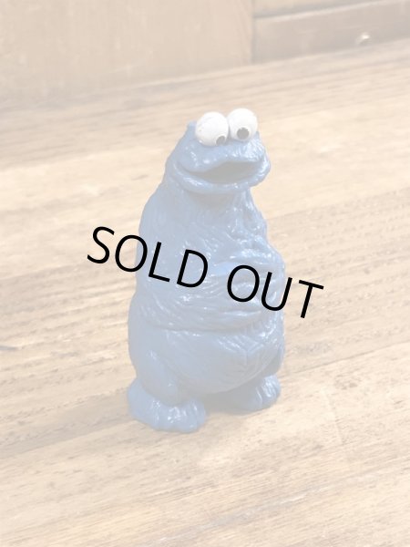 80年代頃のセサミストリートのクッキーモンスターのビンテージのPVCフィギュア