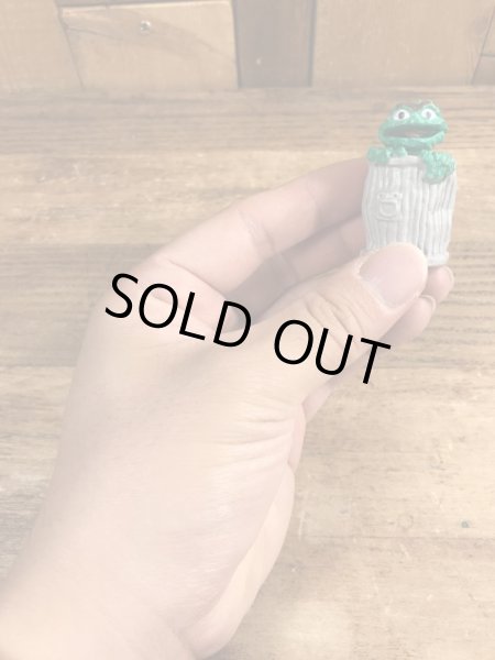 80’sのセサミストリートのオスカーのヴィンテージのPVC製フィギュア