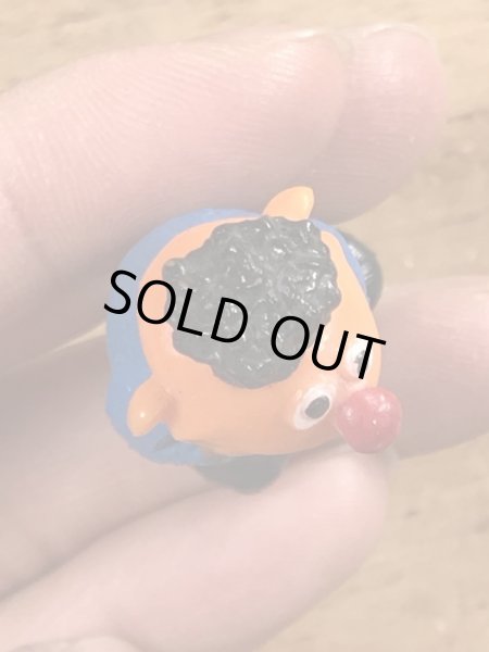 80年代頃のセサミストリートのアーニーのビンテージのPVCフィギュア