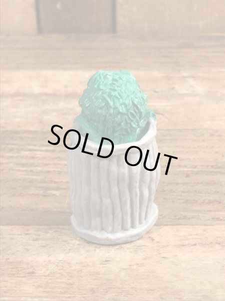 80’sのセサミストリートのオスカーのヴィンテージのPVC製フィギュア