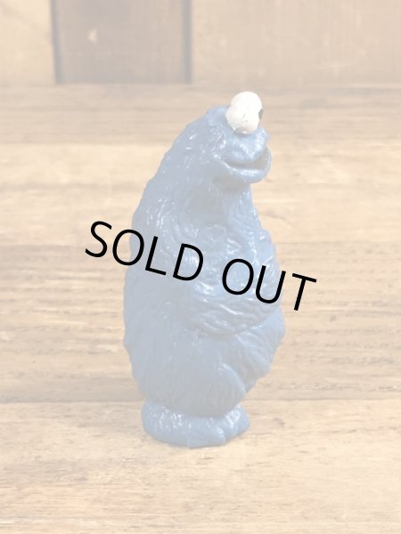 80年代頃のセサミストリートのクッキーモンスターのビンテージのPVCフィギュア